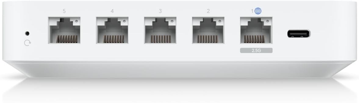 Ubiquiti Cloud Gateway Ultra (UCG-Ultra)