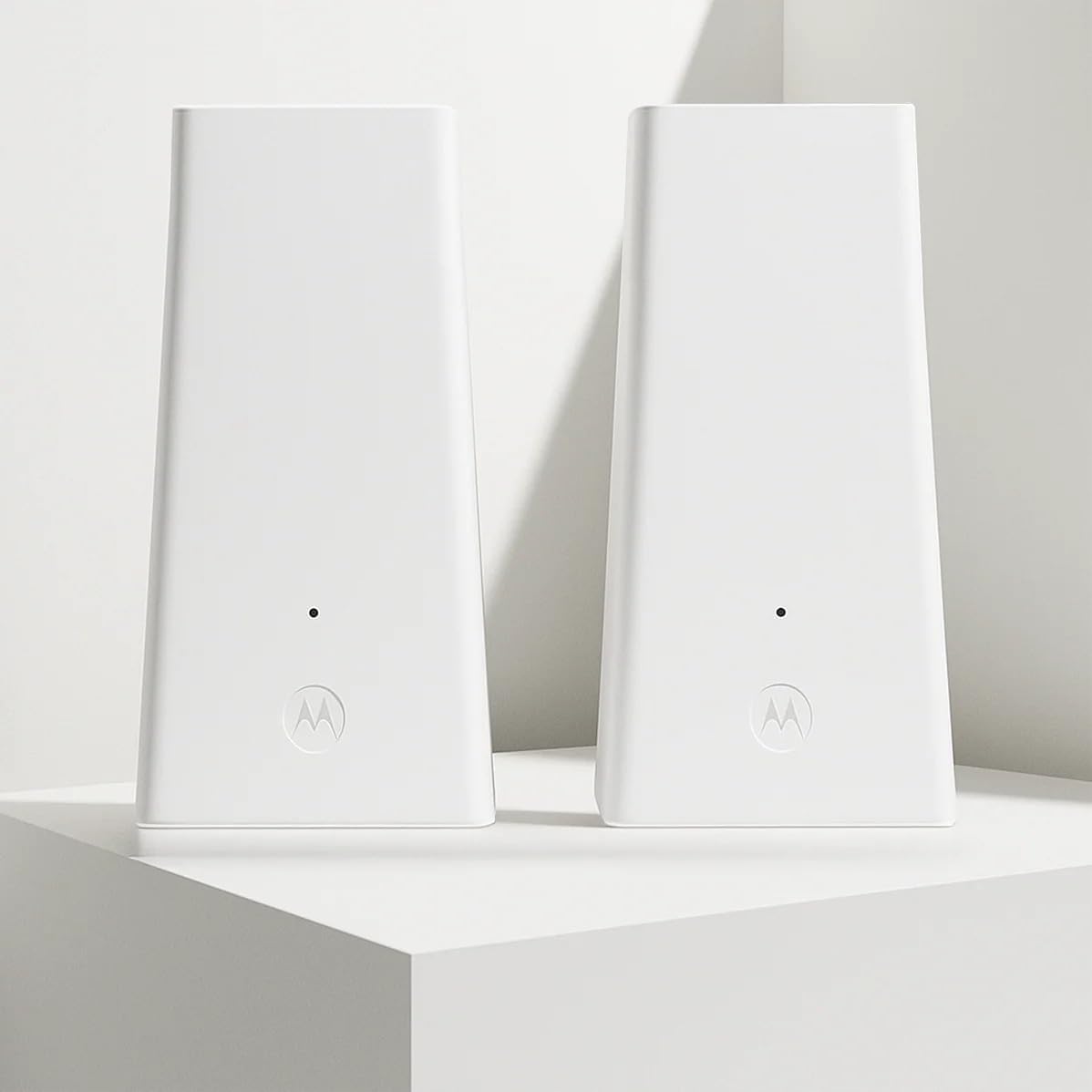 Motorola MQ20 WiFi 6E Router with Easy Mesh, Tri-Band 8.4 Gbps Speed, 3000 sq. ft Coverage, Advanced Parental Controls, Next-Gen Security & Seamless Device Management - White, Dual Pack