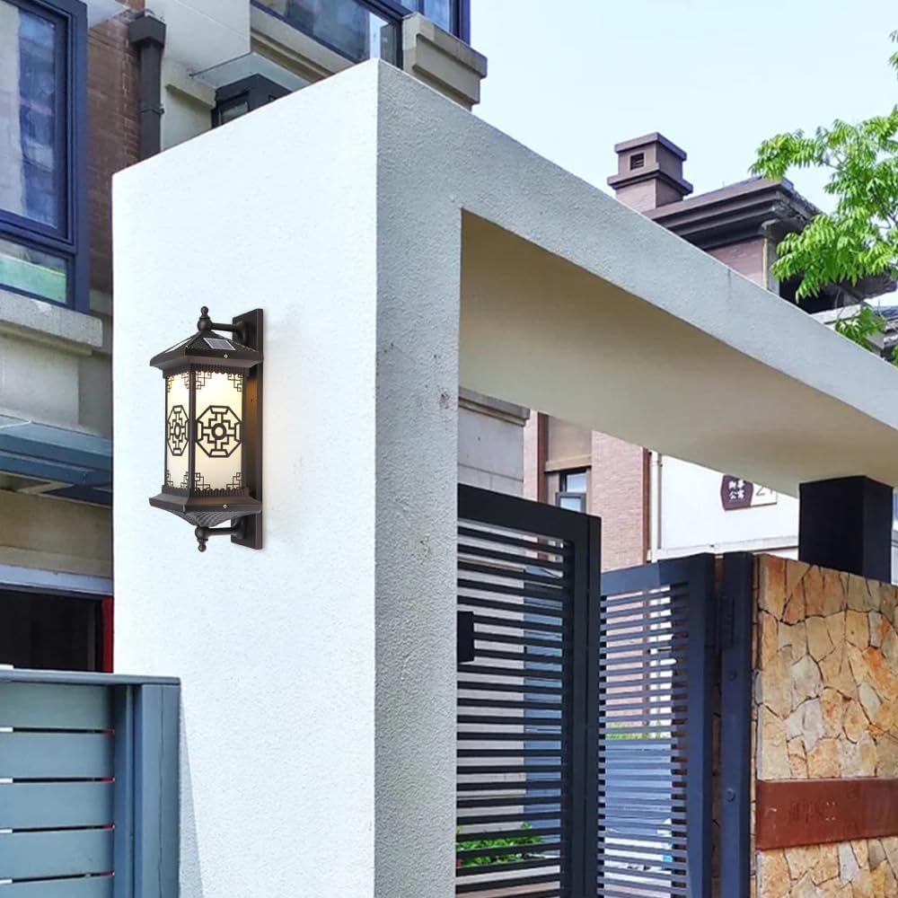 Outdoor Solar Wall Light Vintage Lantern Wall Sconce Cordless Solar Powered Wall Mounted Lamp Exterior Porch Lights Patio Fence Outside Sconces Wall Lighting Fixture