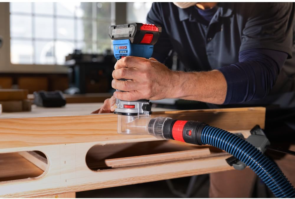 Bosch GKF18V-25PL14 18V Brushless Colt™ Palm Router Kit with (1) CORE18V® 4 Ah Advanced Power Battery and Plunge Base