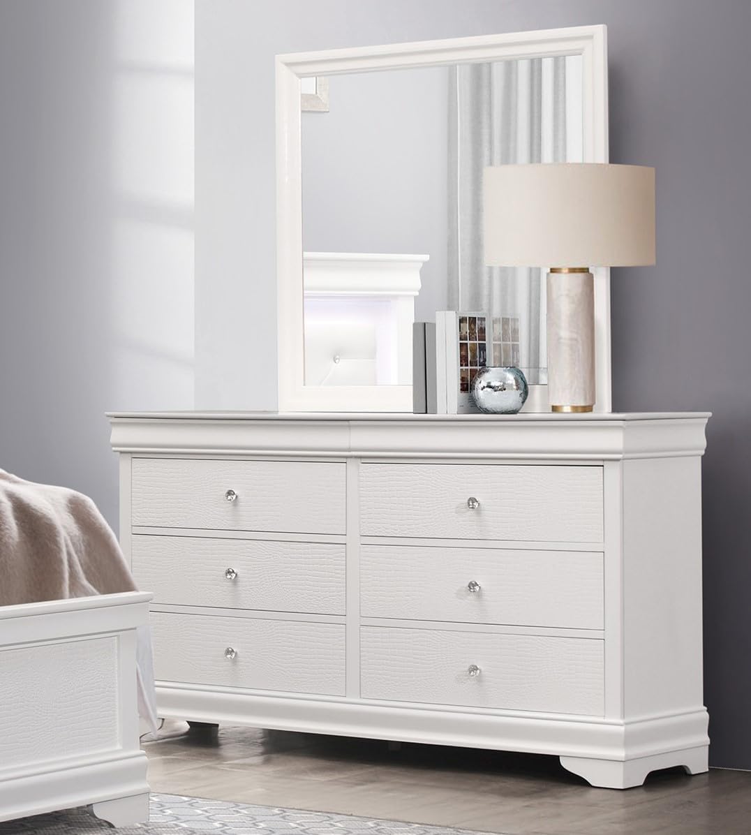 Glam Style Bedroom Set 5pcs Queen Size Bed LED Light HB White Finish Alligator Texture Panels Wooden Furniture