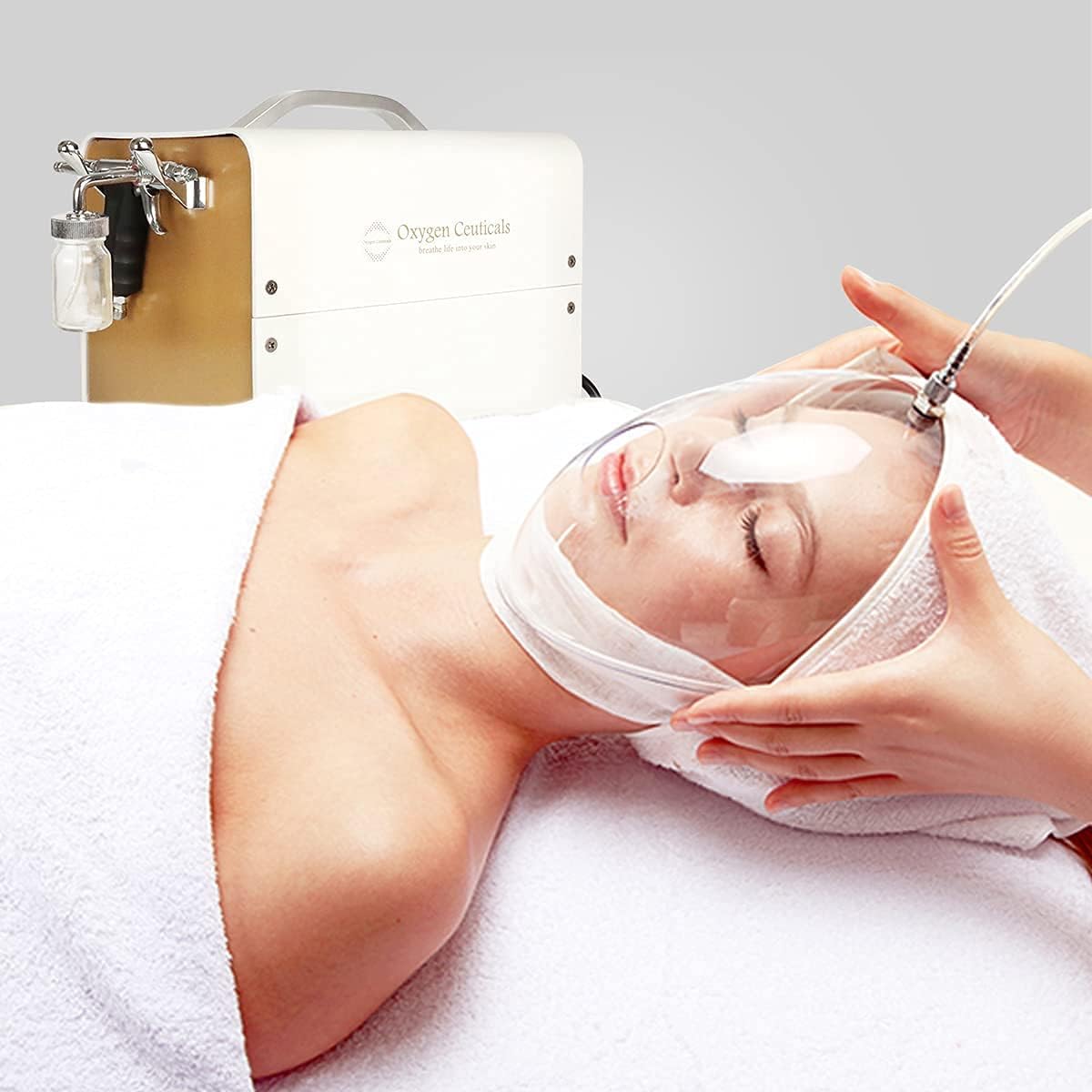 OxygenCeuticals OZ Portable Oxygen Facial Machine for Hydration & Skin Revitalization, Korean Skincare Home Device, Compact Korean Skincare Equipment for Radiant & Moisturized Skin