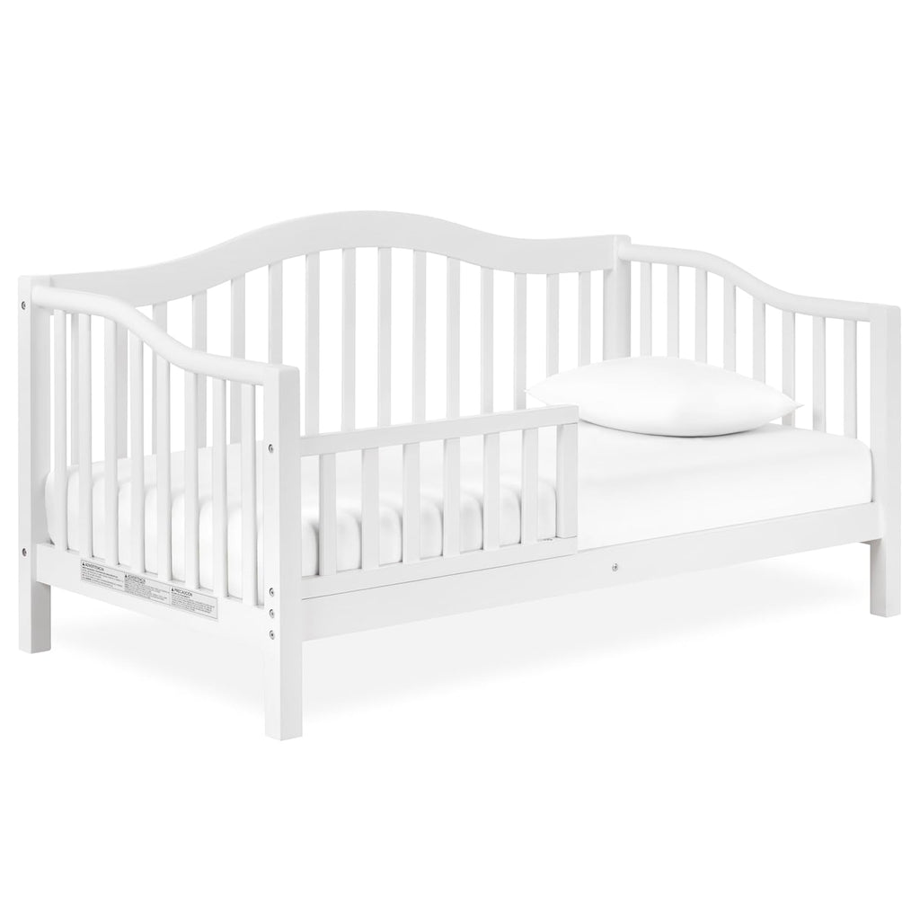Dream On Me Austin Toddler Day Bed with Rails in White, Low to Floor Toddler Day Bed, Greenguard Gold & Baby Safety Alliance Certified, Non-Toxic Finishes, Side Safety Guard Rail