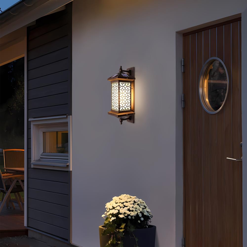 Outdoor Solar Wall Light Vintage Lantern Wall Sconce Cordless Solar Powered Wall Mounted Lamp Exterior Porch Lights Patio Fence Outside Sconces Wall Lighting Fixture