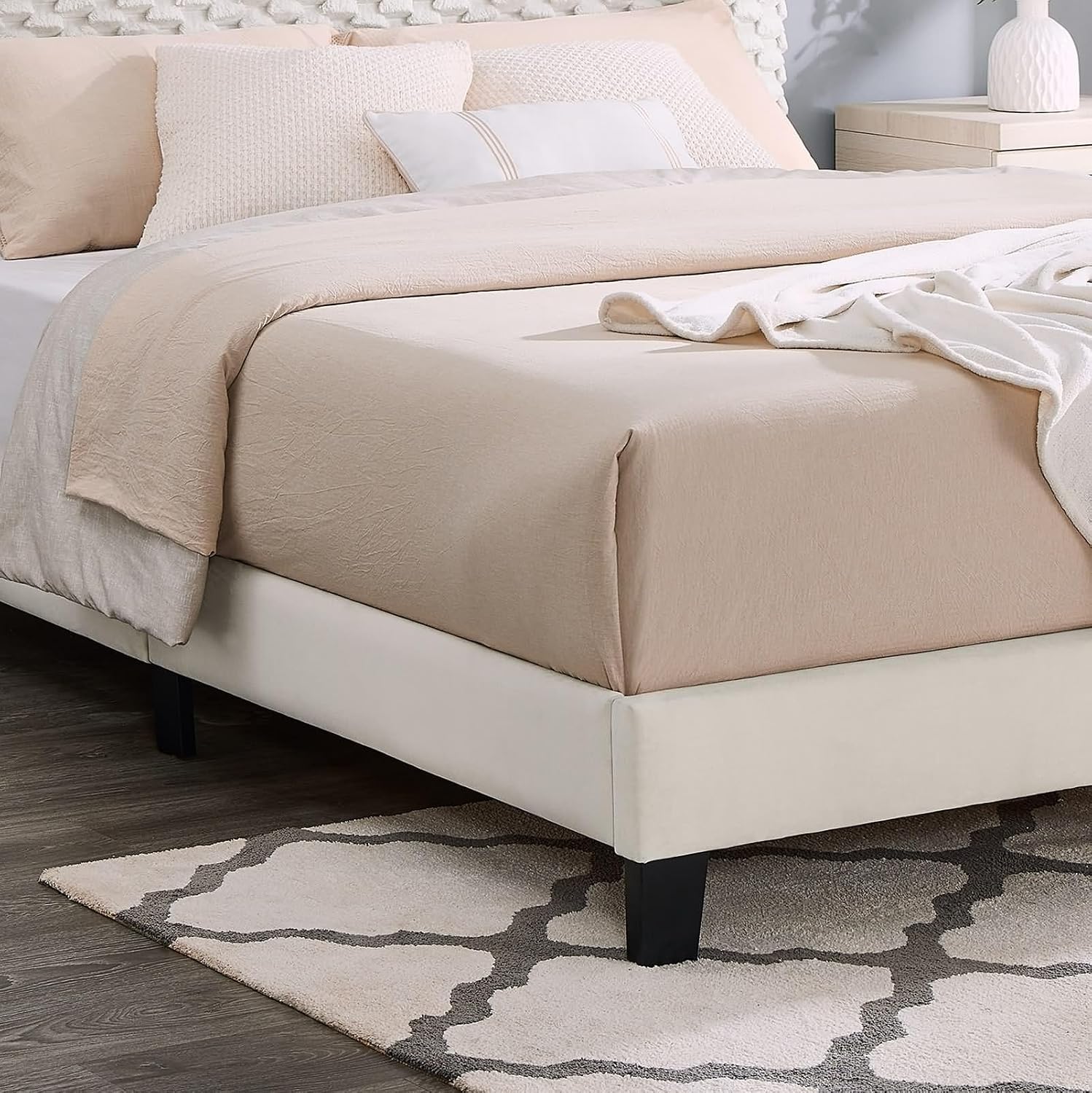 Bed Queen Size Set Furniture, Vintage Boho Bed Frame White Fabric MDF Upholstered 85' L x 65' W x45.5 H