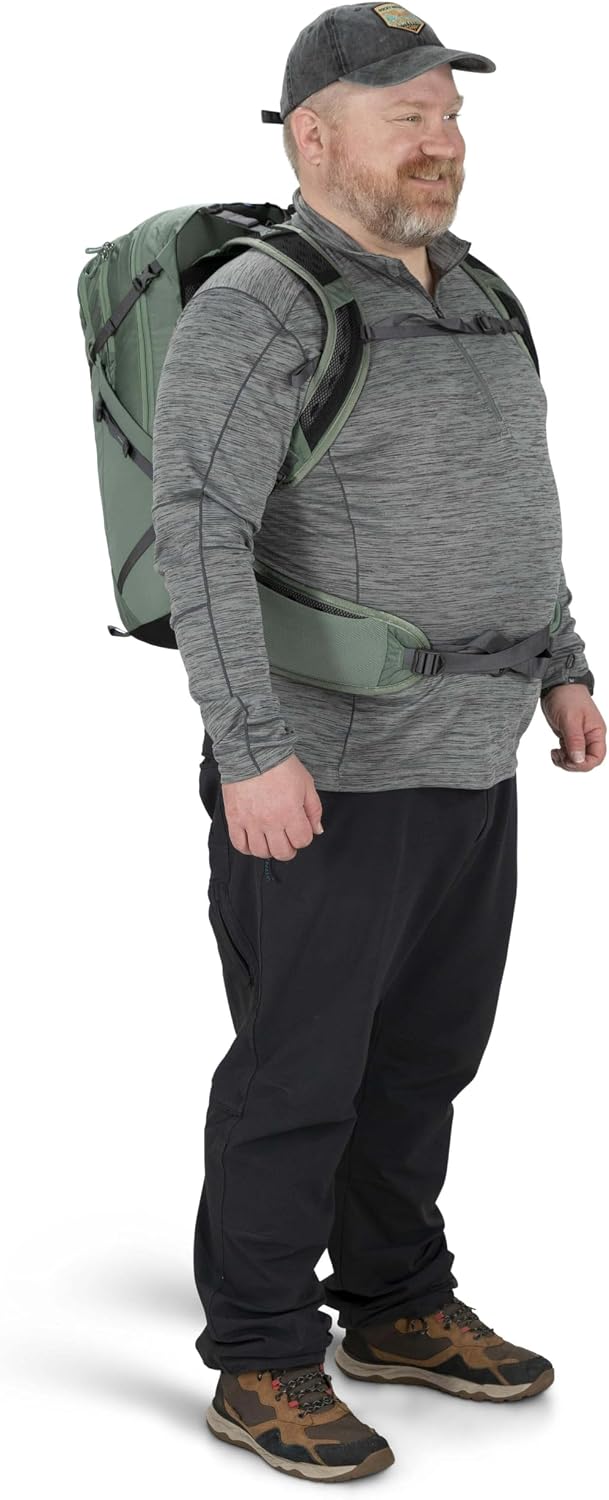 Osprey Sportlite 25L Lightweight Hiking Backpack for Men and Women, Pine Leaf Green, S/M, Extended Fit