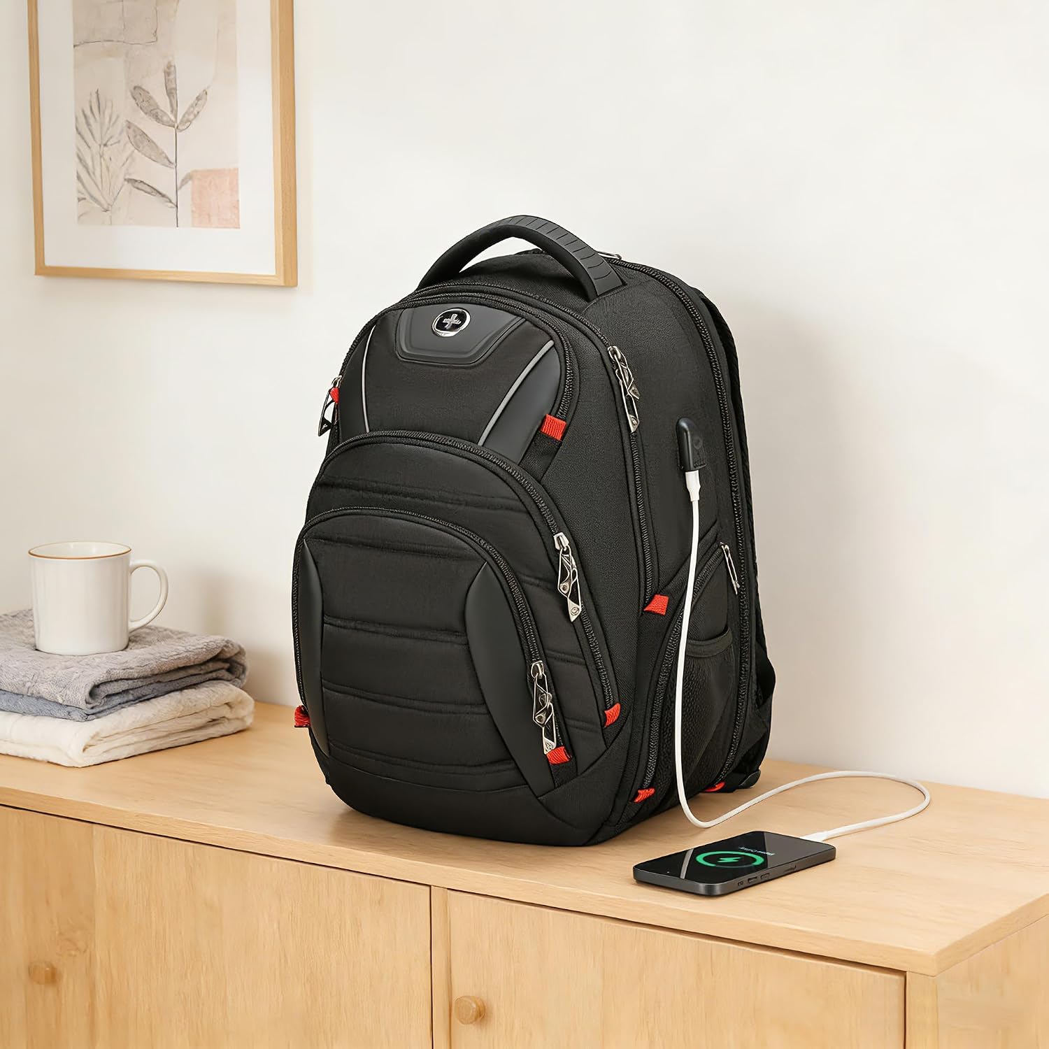 Swissdigital Design Travel Backpack for men with Apple Find My, TSA Friendly USB Charging RFID Protection Business Backpack Fits 15.6' Laptops Black | J149508F-BR