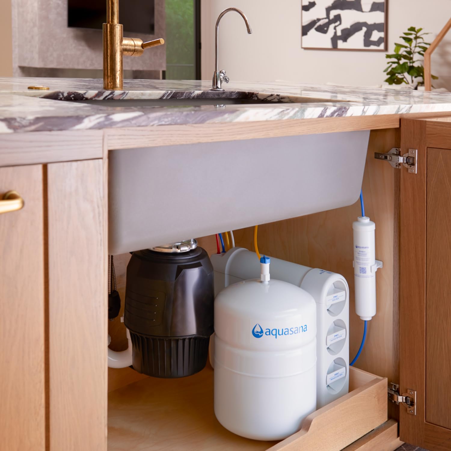 Aquasana SmartFlow® Reverse Osmosis Water Filter | RO Under Sink System | WQA Certified up to 99.99% of 90 contaminants Including Fluoride, PFAS, Arsenic, Lead, and Chlorine | Matte Black Faucet