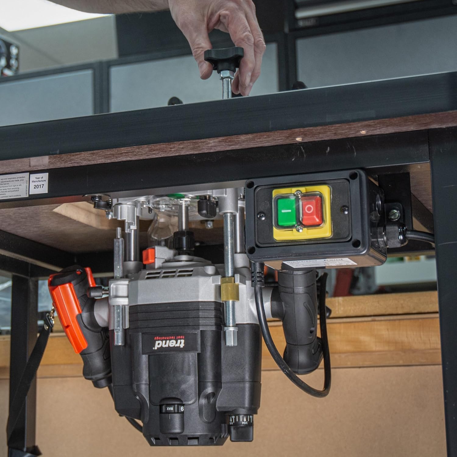 Trend 3-1/4 HP Dual-Mode Plunge Router, 1/2 Inch Collet, 15 Amp, 120V, Variable Speed, Router Table Compatible, U*T8EK