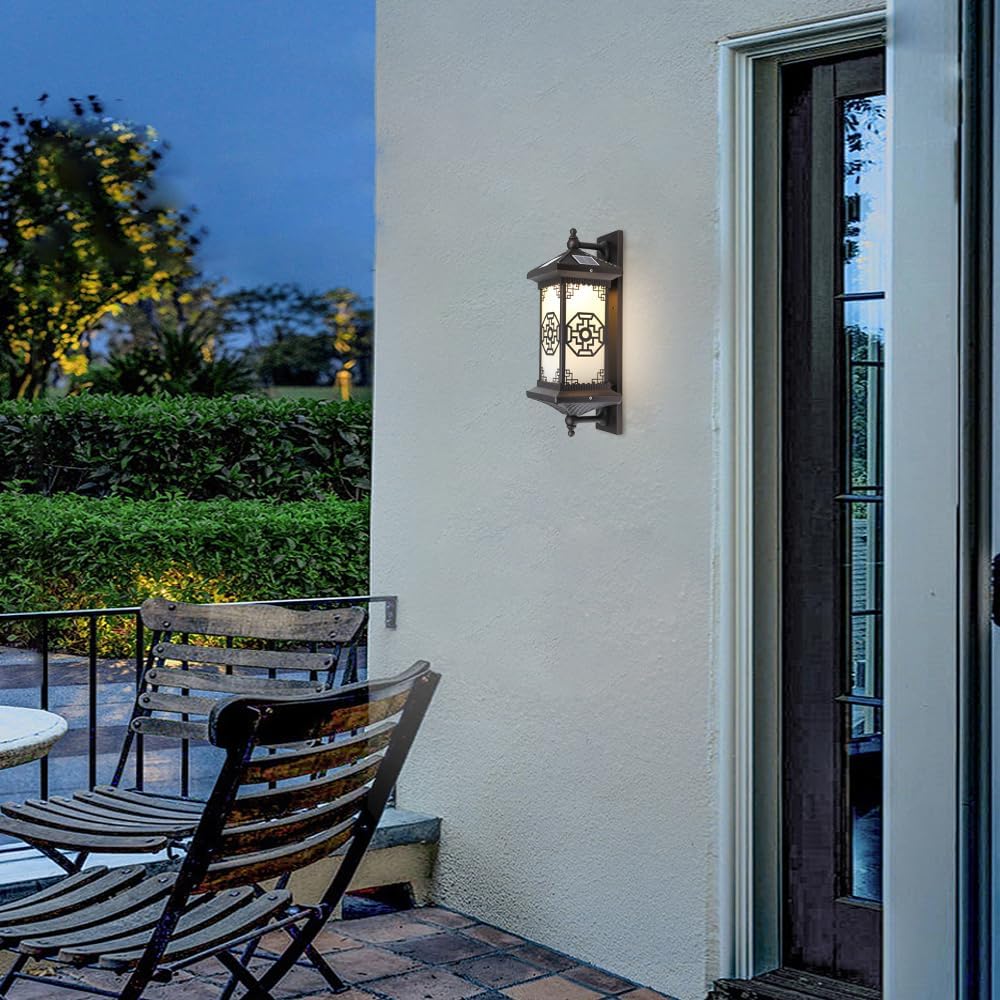 Outdoor Solar Wall Light Vintage Lantern Wall Sconce Cordless Solar Powered Wall Mounted Lamp Exterior Porch Lights Patio Fence Outside Sconces Wall Lighting Fixture