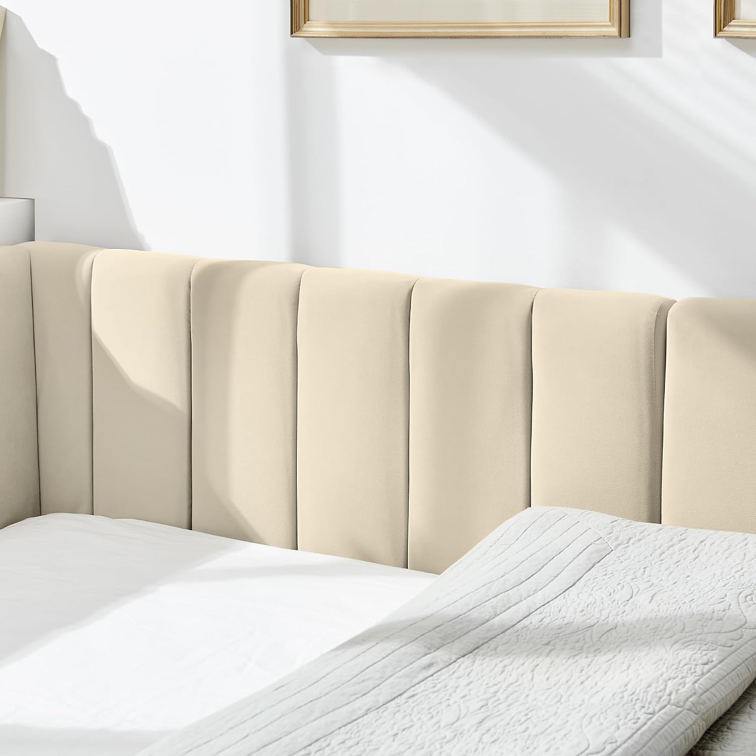 JIJIWANG Full Size L-Shape Corner Bed Frame, Velvet Upholstered Tufted Daybed with Comfortable Backrest and Armrests for Bedroom, Living Room,Beige