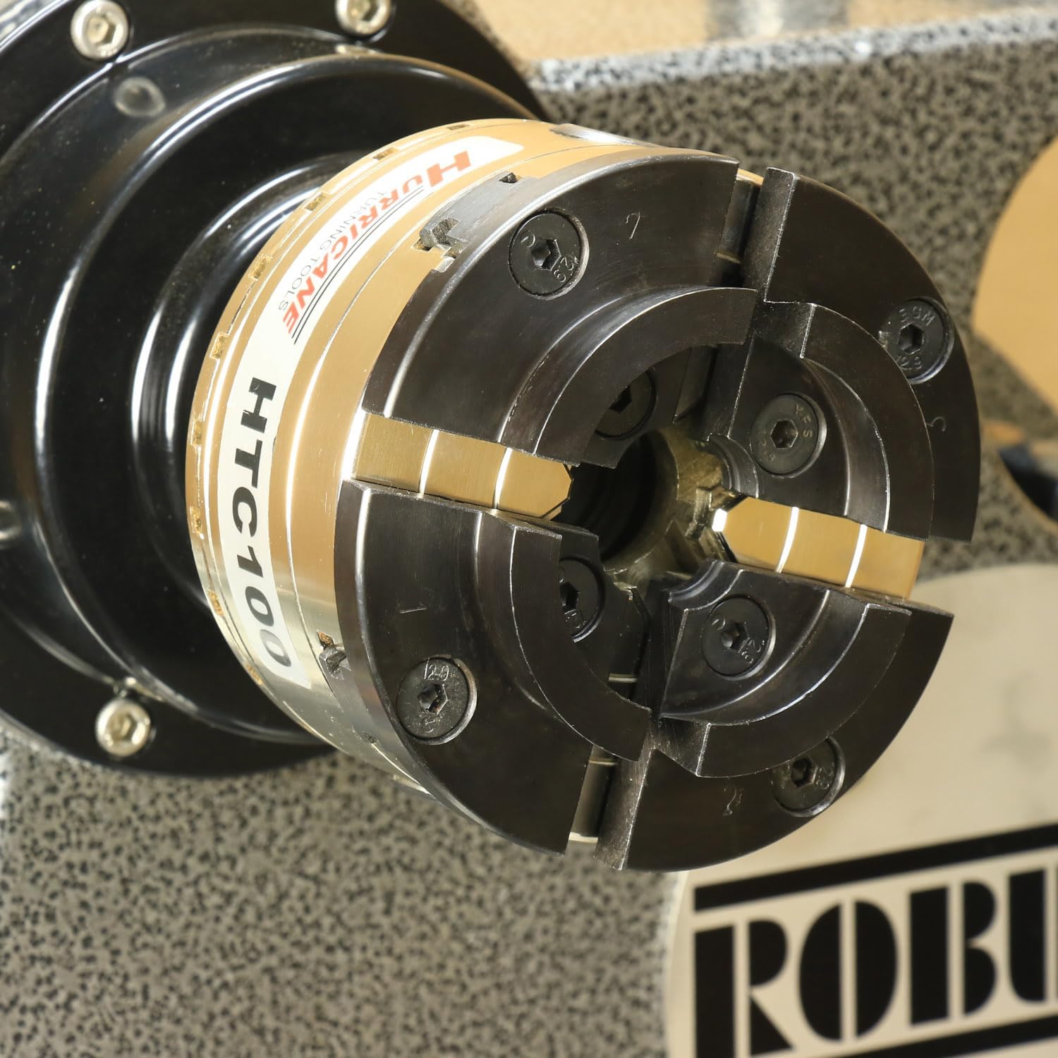Hurricane Turning Tools, HTC100, 4' Four Jaw Woodturning Chuck Kit, with 1 1/2'x 8 TPI Insert and Dovetail Jaws, for Wood Lathes