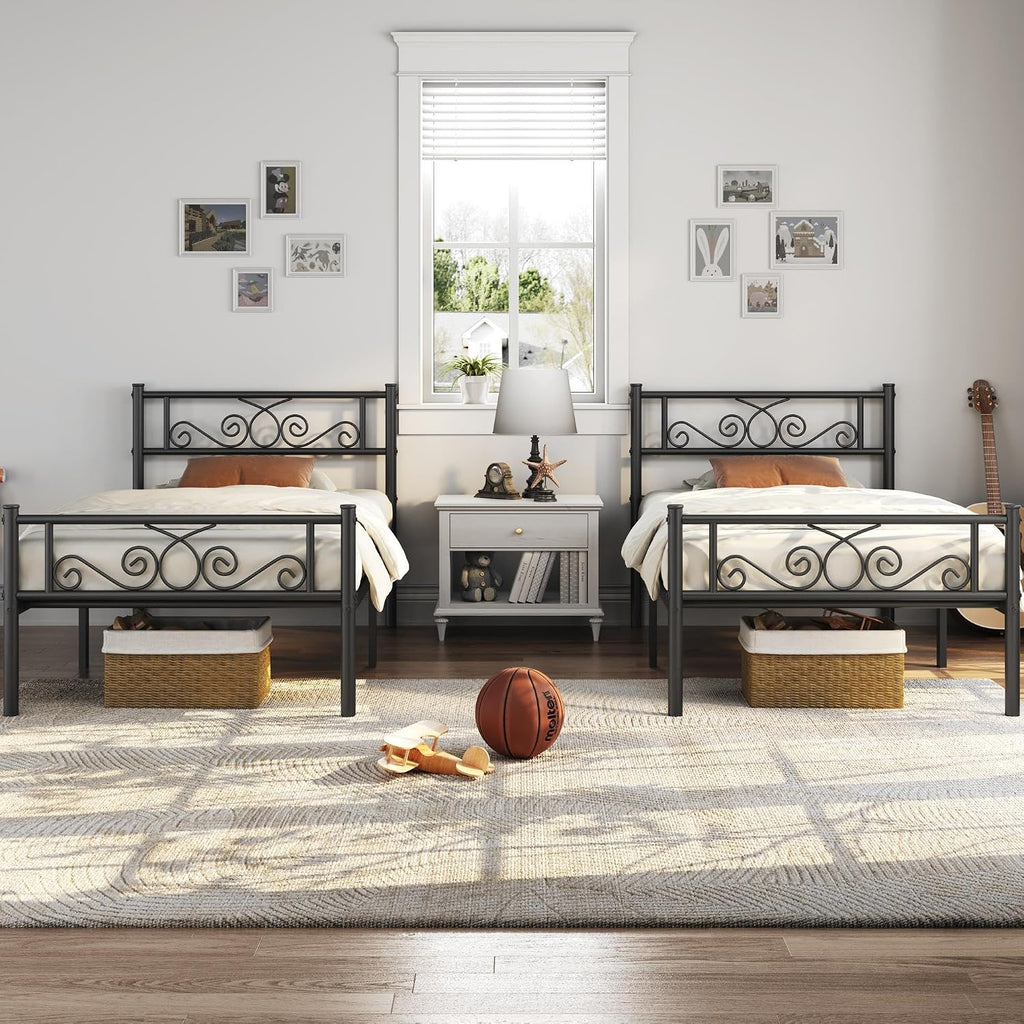 Yaheetech 2 Pcs Classic Metal Platform Bed Frame with Headboard and Footboard Flower Design Mattress Foundation Easy Set Up Structure Twin Size Black
