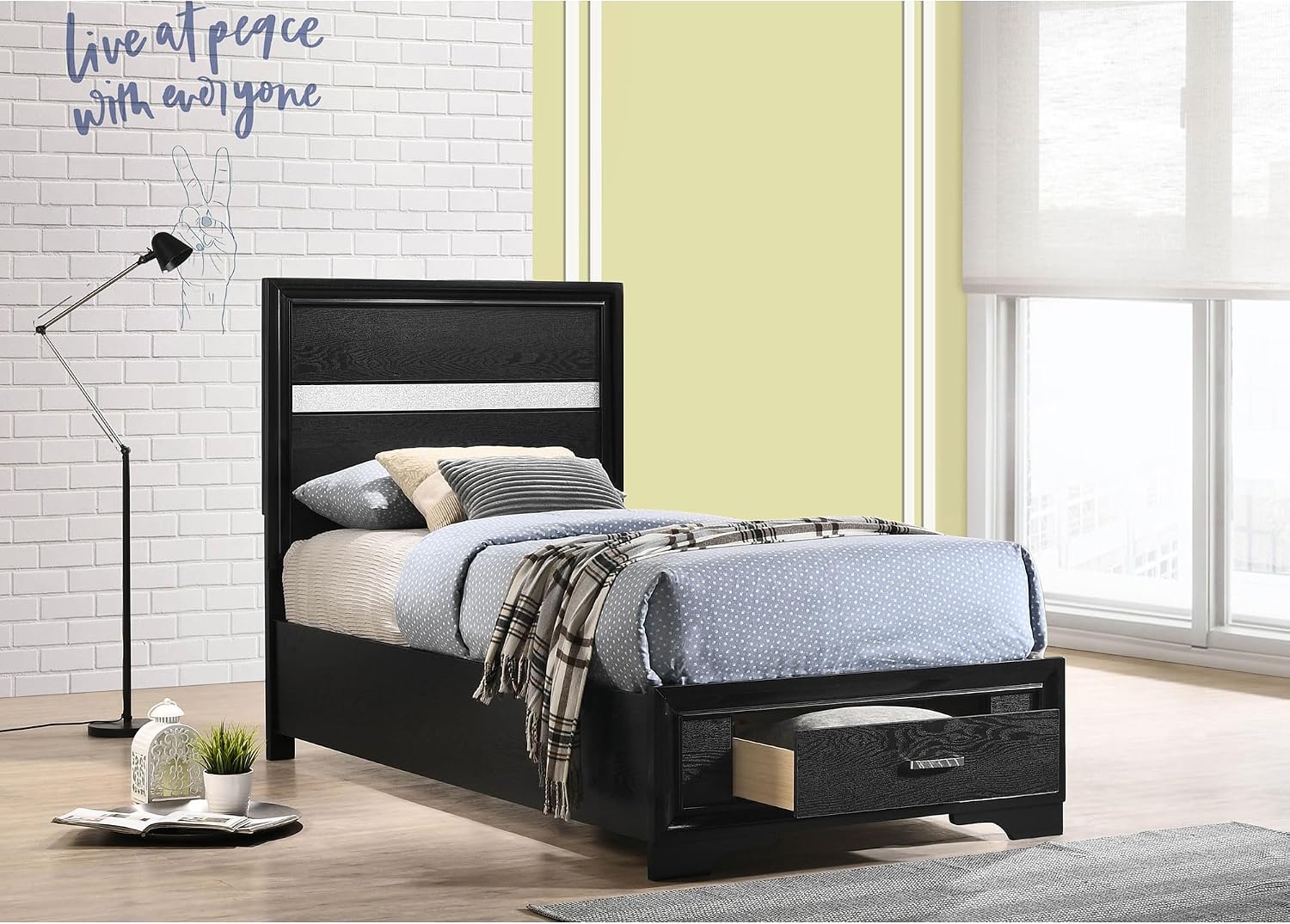GOWE Urbana Black Twin Storage Panel Bed