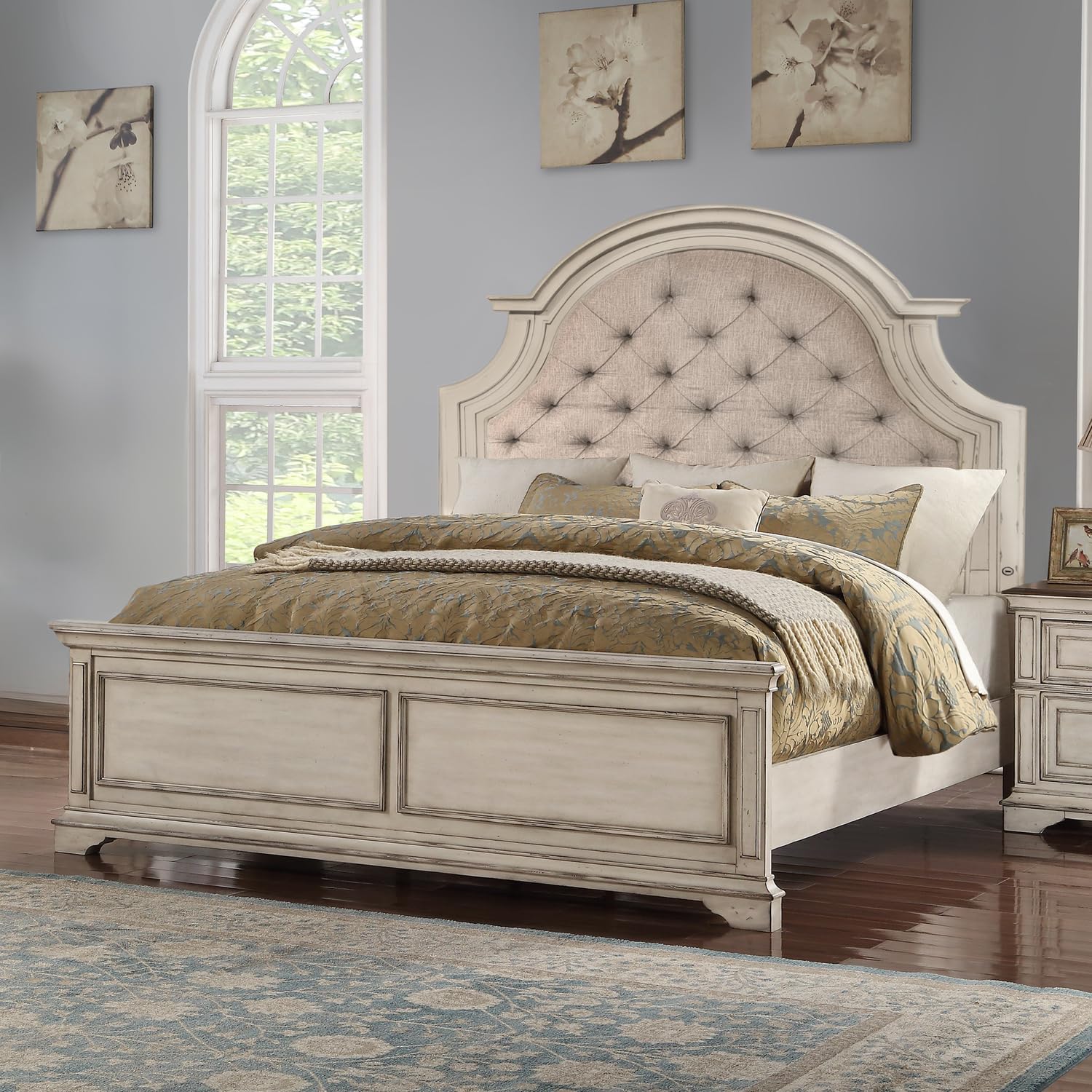 New Classic Furniture Anastasia Solid Wood King Bed, Antique White