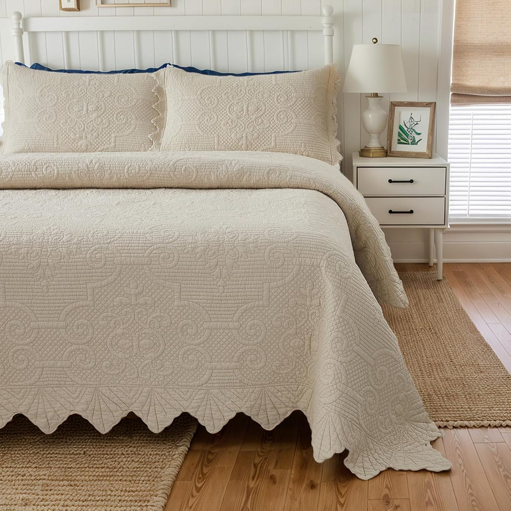 Brandream Heirloom Victorian Matelasse Quilt Set – 100% Pure High-Density Cotton with Intricate Embossed Medallions & Artisan Scalloped Edges (Vintage Beige, 3-Piece Queen)