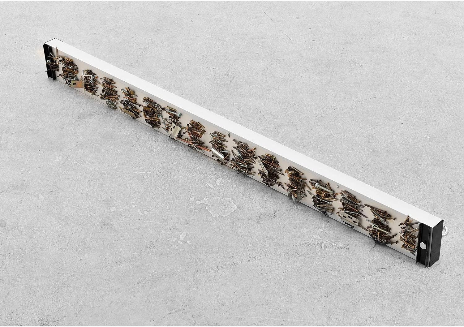 Global Industrial 60'W Heavy Duty Hang-Type Magnetic Sweeper