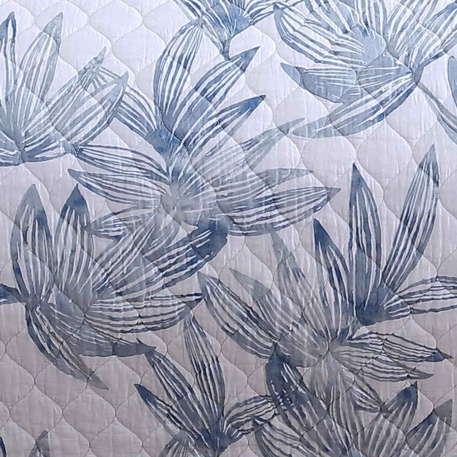 Tommy Bahama - Queen Quilt Set, Reversible Cotto Bedding with Matching Shams, Super Soft Bedding Set (Kayo Blue, Queen)