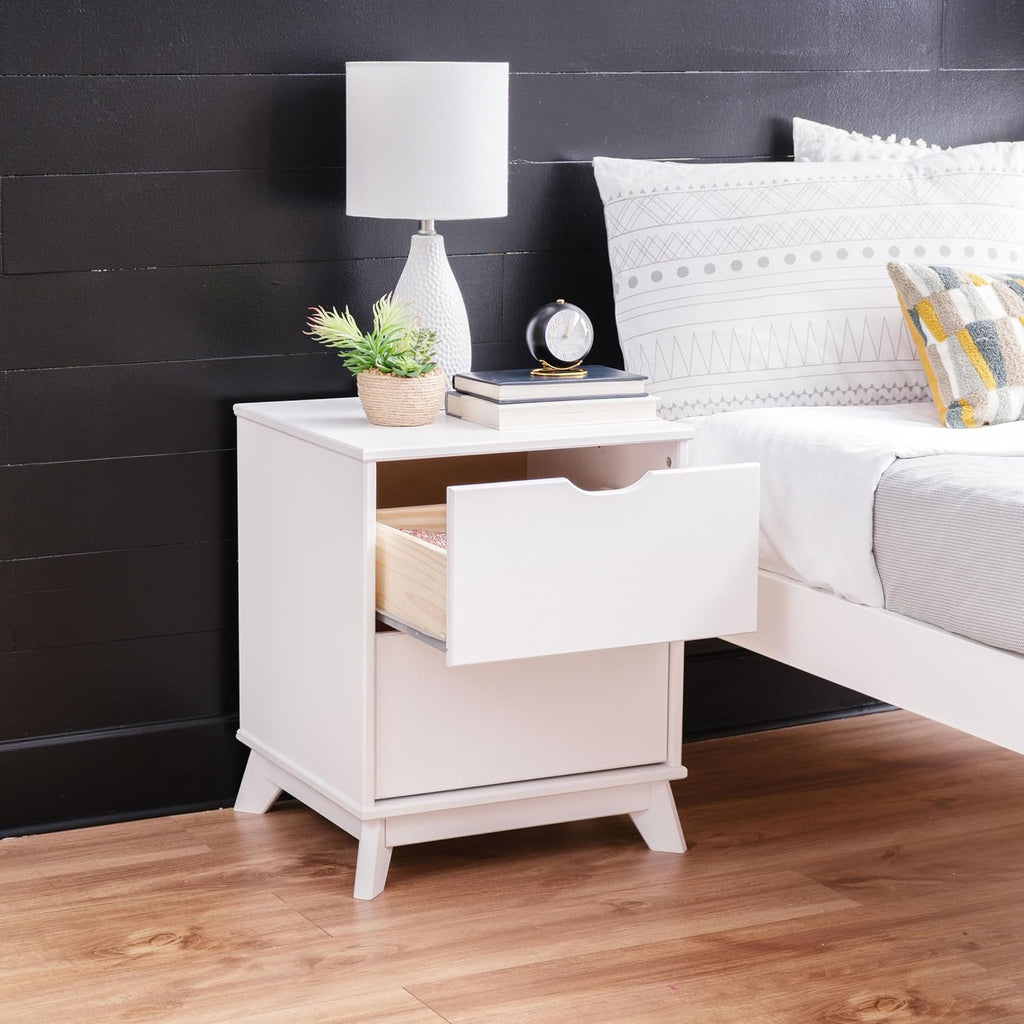 Powell Fordham White Solid Pine Wood Twin Sized Platform Bed with Set of 2 Two Drawer Nightstands