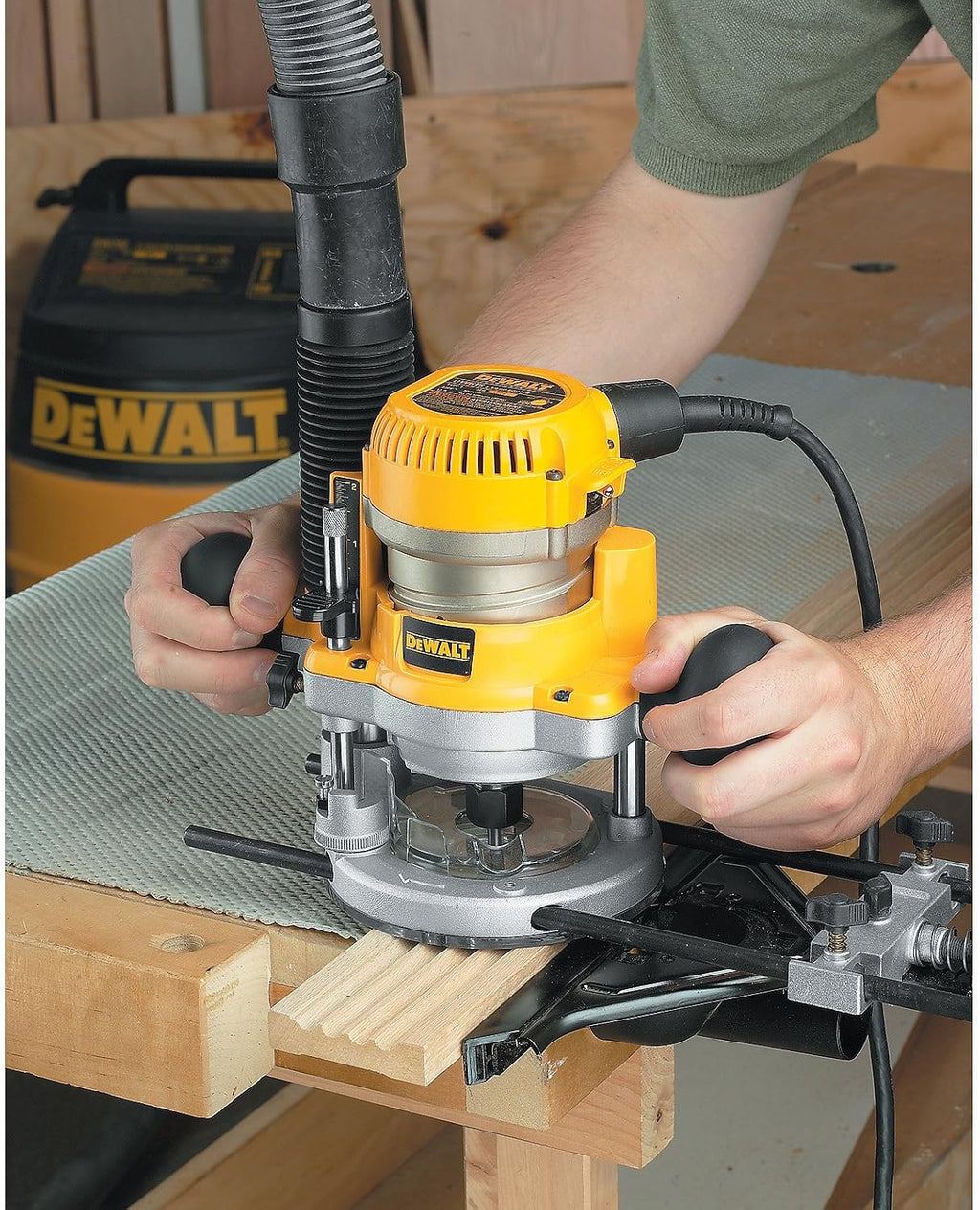 DEWALT Plunge Router Base for DW616/618 Routers (DW6182)