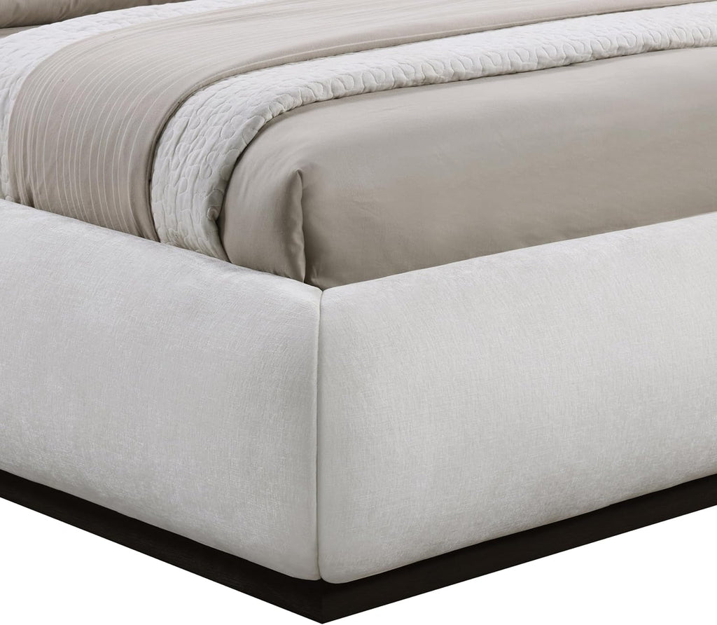 Meridian Furniture B1214Cream-F Vaughn Collection Modern | Contemporary Full Bed with Soft Cream Chenille Fabric, Black Finish Solid Wood Base, 68.25' W x 87.75' D x 44.5' H, Cream, Full