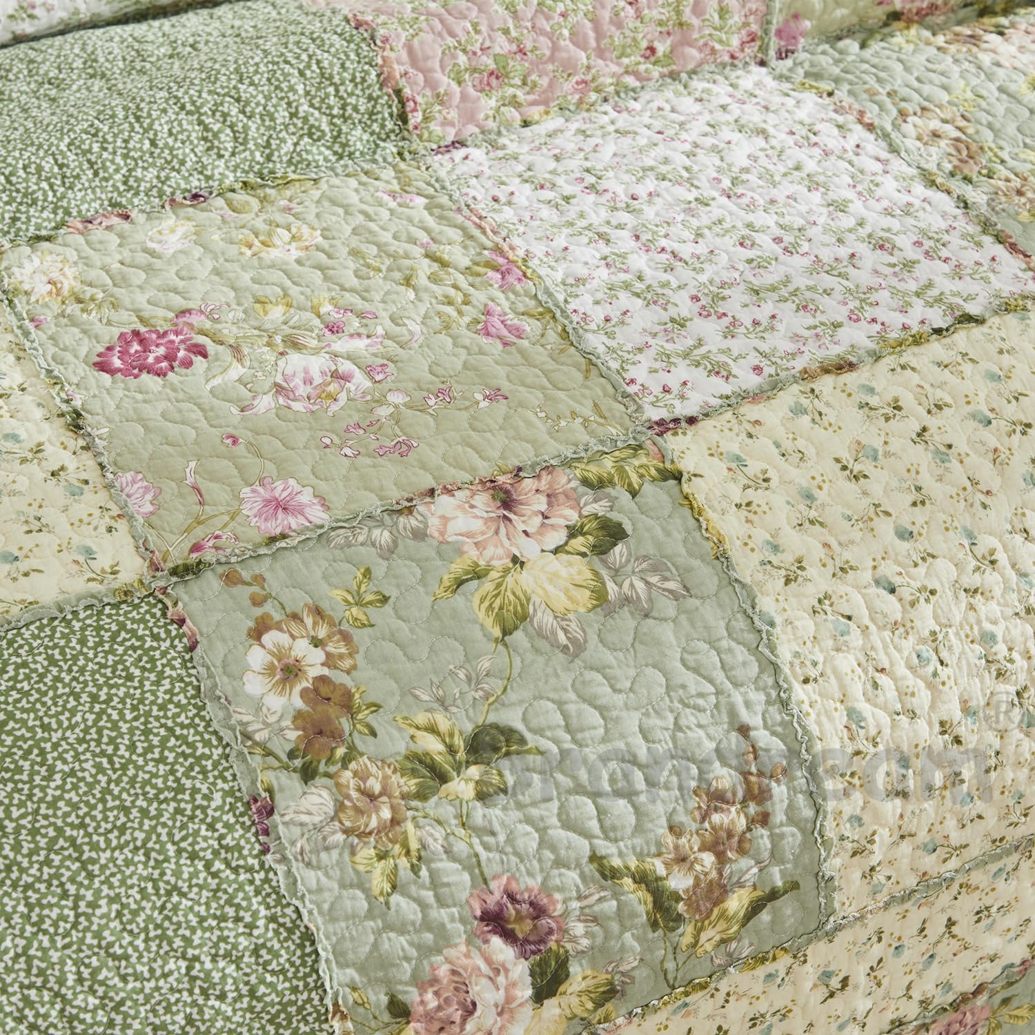 Brandream Patchwork Quilts Queen Size Cotton Green Rose Floral Quilted Comforter Set Country Rustic Coverlet Set 3-Piece