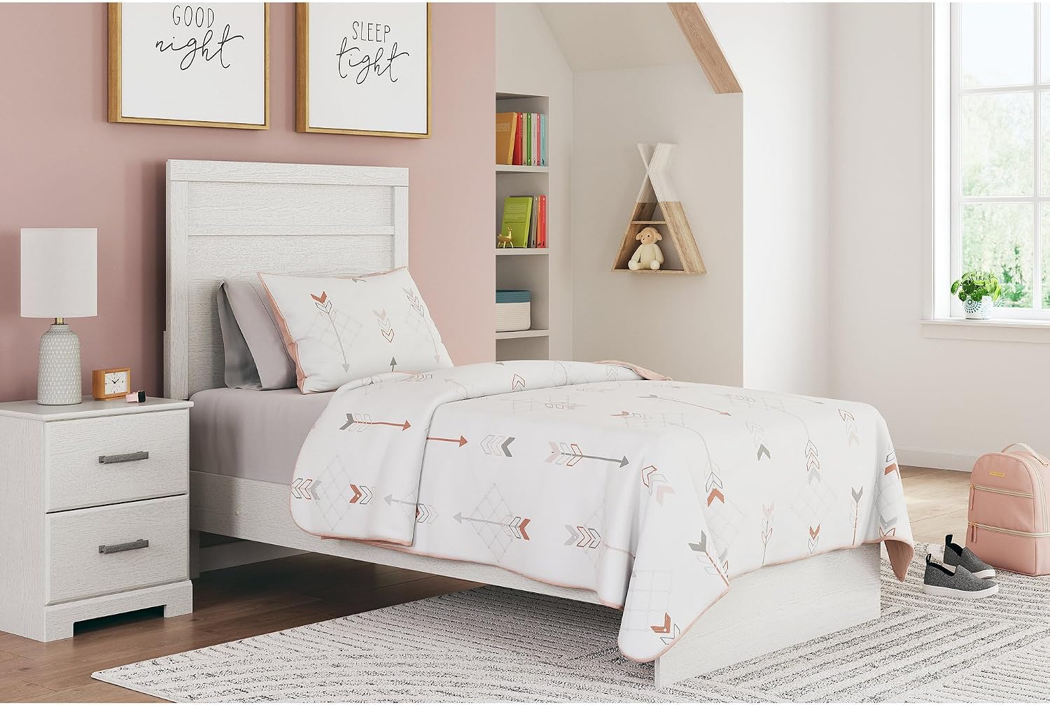 Signature Design by Ashley Stelsie Farmhouse Twin Panel Bed, Foundation or Box Spring Needed, White
