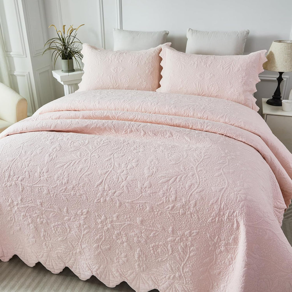 Brandream Queen Size Quilt Set Cotton Pink Quilts Farmhouse Matelasse Coverlet Oversized Bedspread 98x106 with 2 Standard Shams