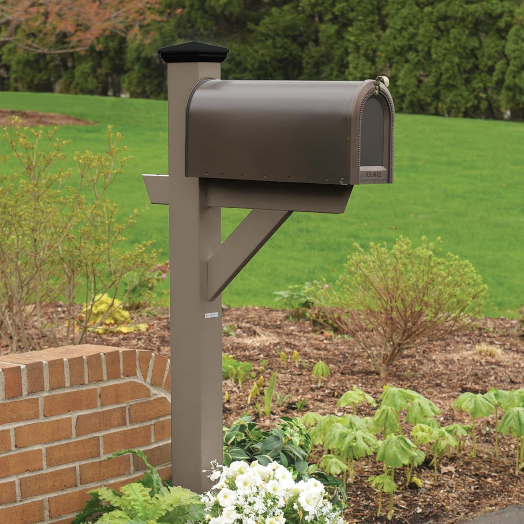 Highwood Hazelton Mailbox Post, Woodland Brown