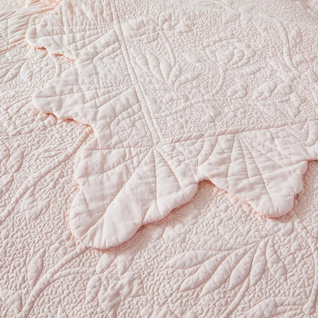 Brandream Queen Size Quilt Set Cotton Pink Quilts Farmhouse Matelasse Coverlet Oversized Bedspread 98x106 with 2 Standard Shams