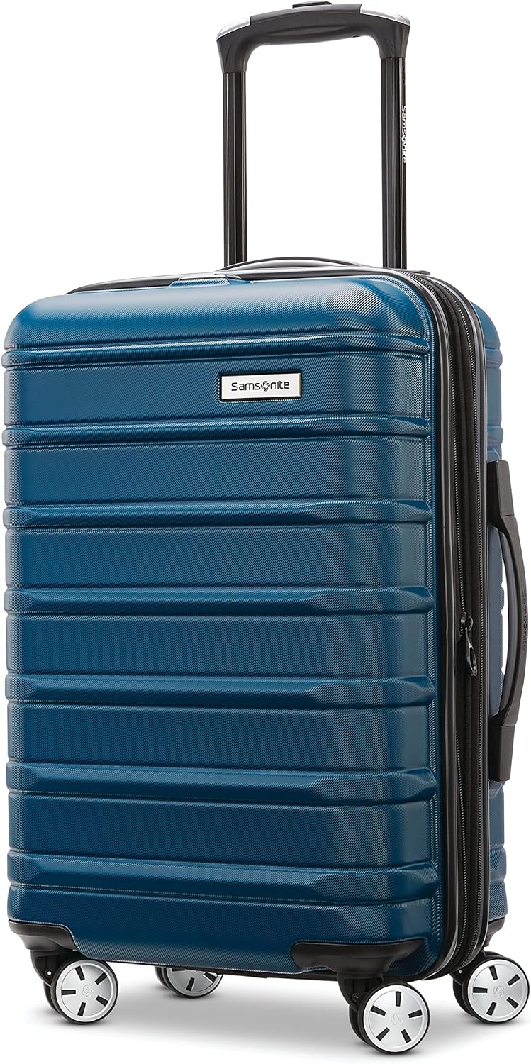 Omni 2 Airline Approved Carry-On Luggage – Stress-Free Size Meets 22x14x9' Requirements – For Fast Trips & Avoiding Baggage Fees – Dual 360° Spinner Wheels, USB Power Hub, Expands 1.5' – Lagoon Blue