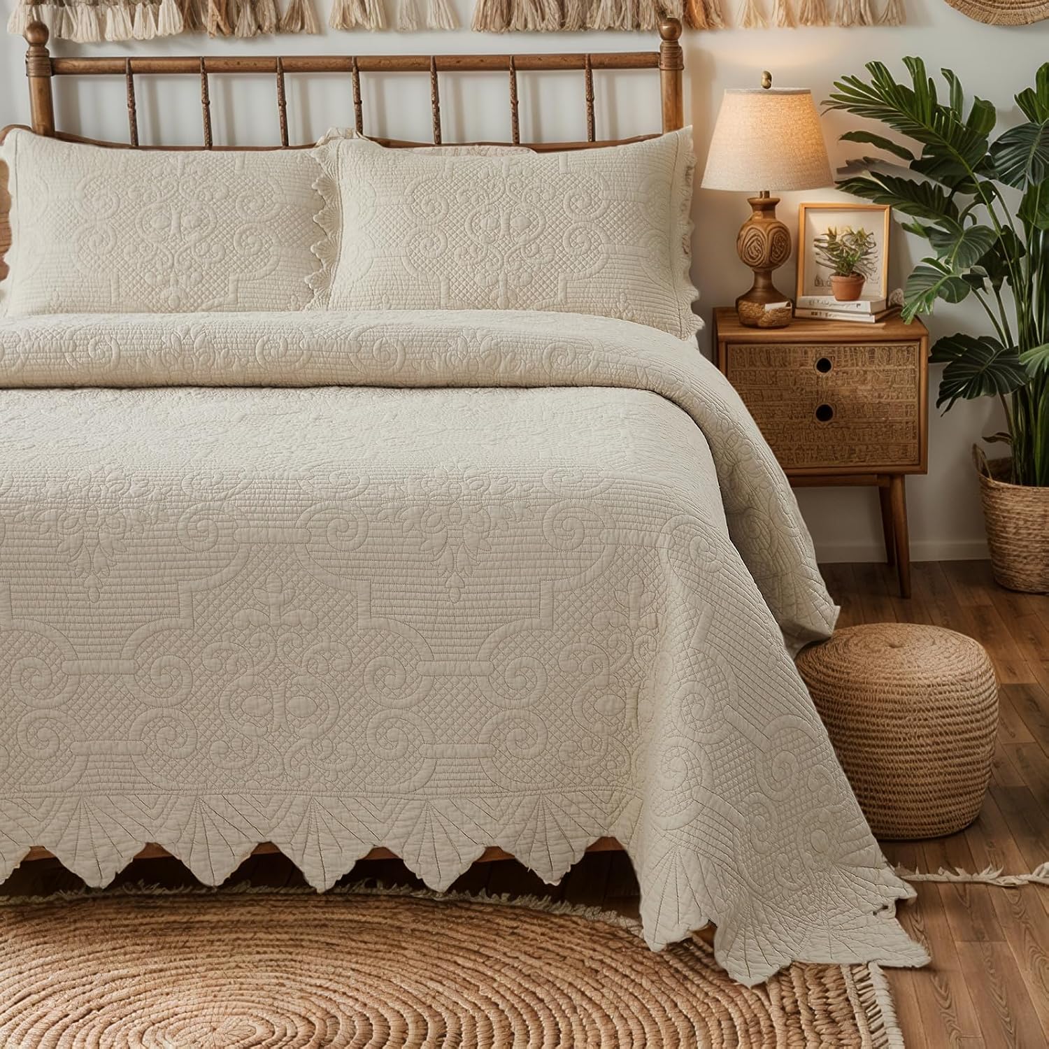 Brandream Heirloom Victorian Matelasse Quilt Set – 100% Pure High-Density Cotton with Intricate Embossed Medallions & Artisan Scalloped Edges (Vintage Beige, 3-Piece King)