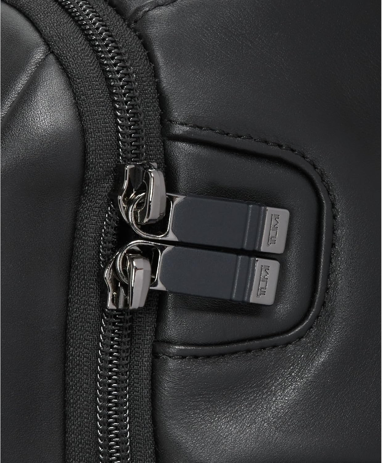 Tumi Unisex Tumi Brief Pack, Black 1, One Size