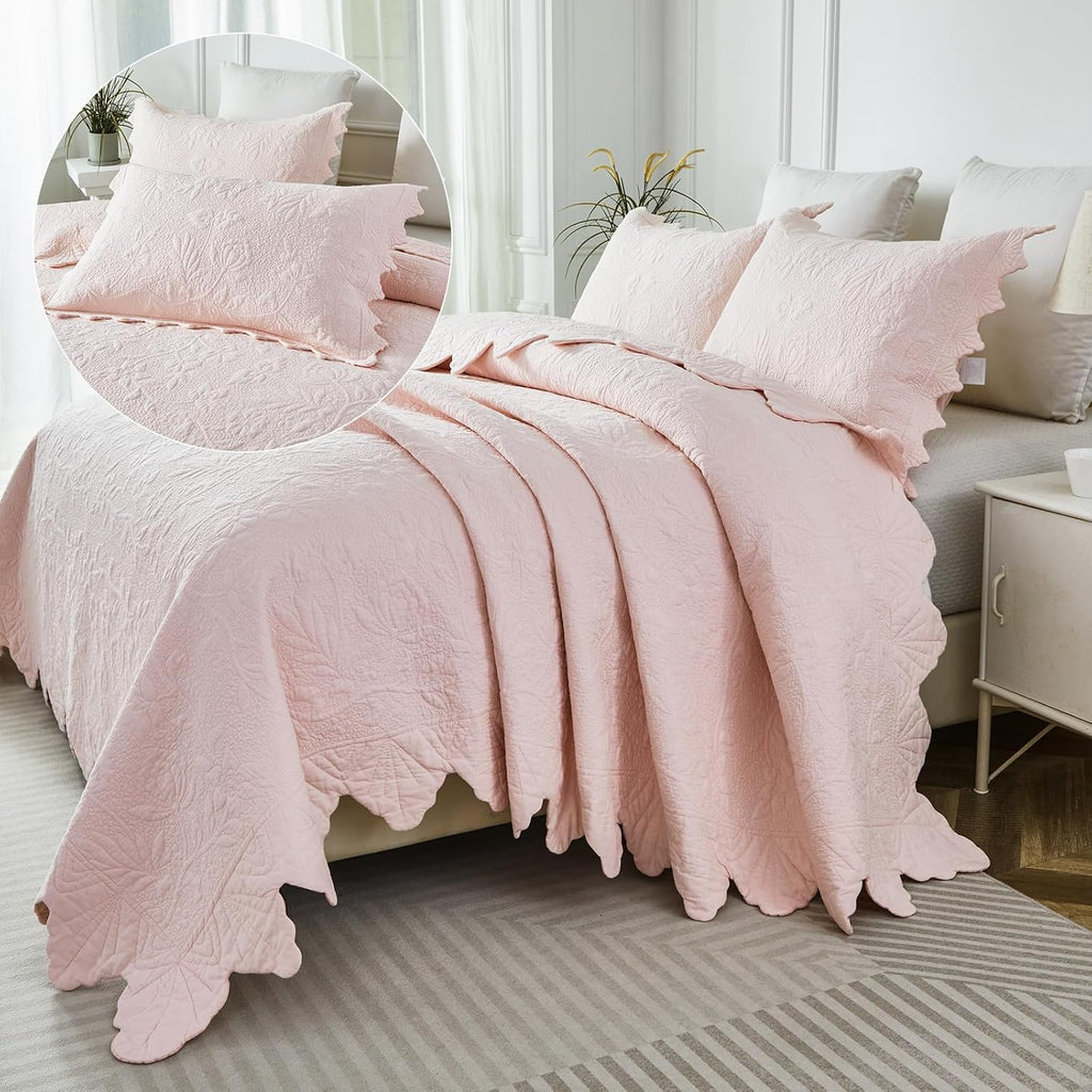 Brandream Queen Size Quilt Set Cotton Pink Quilts Farmhouse Matelasse Coverlet Oversized Bedspread 98x106 with 2 Standard Shams