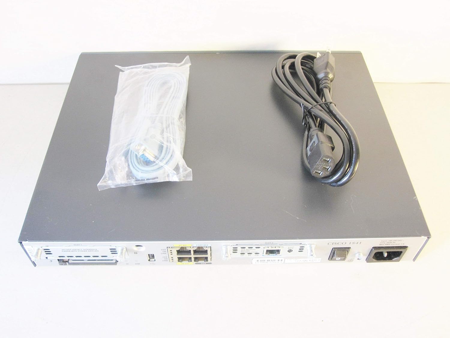 Cisco CISCO1841-T1-V2 1841 Bundle with HWIC-1DSU-T1, Ip (Renewed)