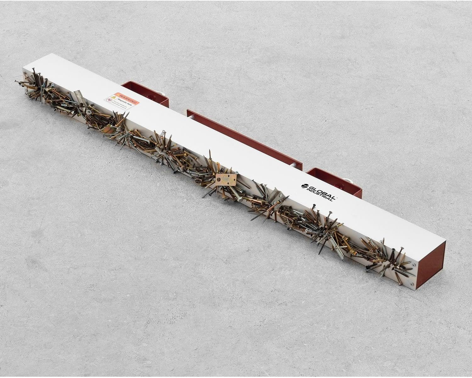 Global Industrial 48'W Hang-Type Magnetic Sweeper With Forklift Hanger