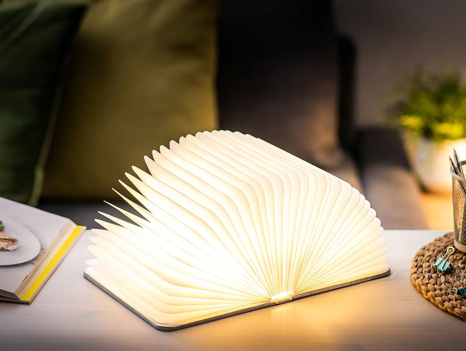 Gingko Smart Booklight- Linen Urban Grey