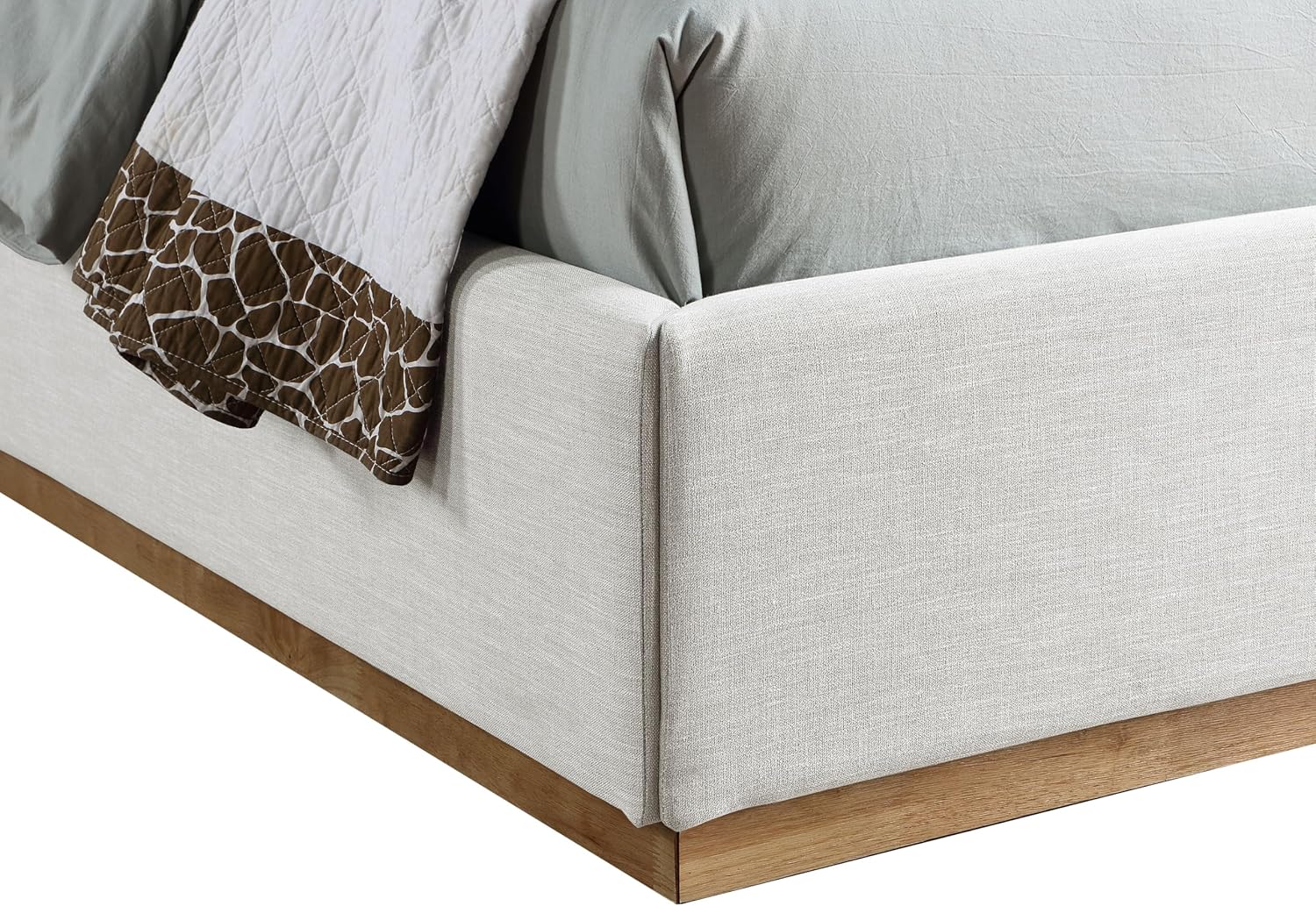 Meridian Furniture FlynnCream-T Flynn Collection Modern | Contemporary Twin Bed with Cream Linen Textured Fabric, Natural Finish Solid Wood Base, Wing Back, 43.5' W x 82.5' D x 52' H, Cream, Twin