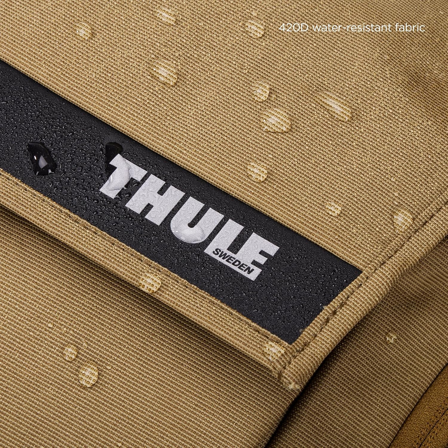 Thule Paramount 27L Backpack - Commuter Backpack - Fits 16' laptops