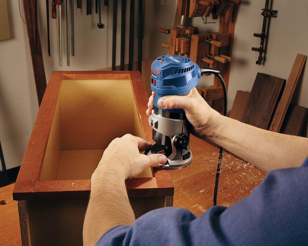 Bosch GKF125CEPK Colt 1.25 HP (Max) Variable-Speed Palm Router Combination Kit