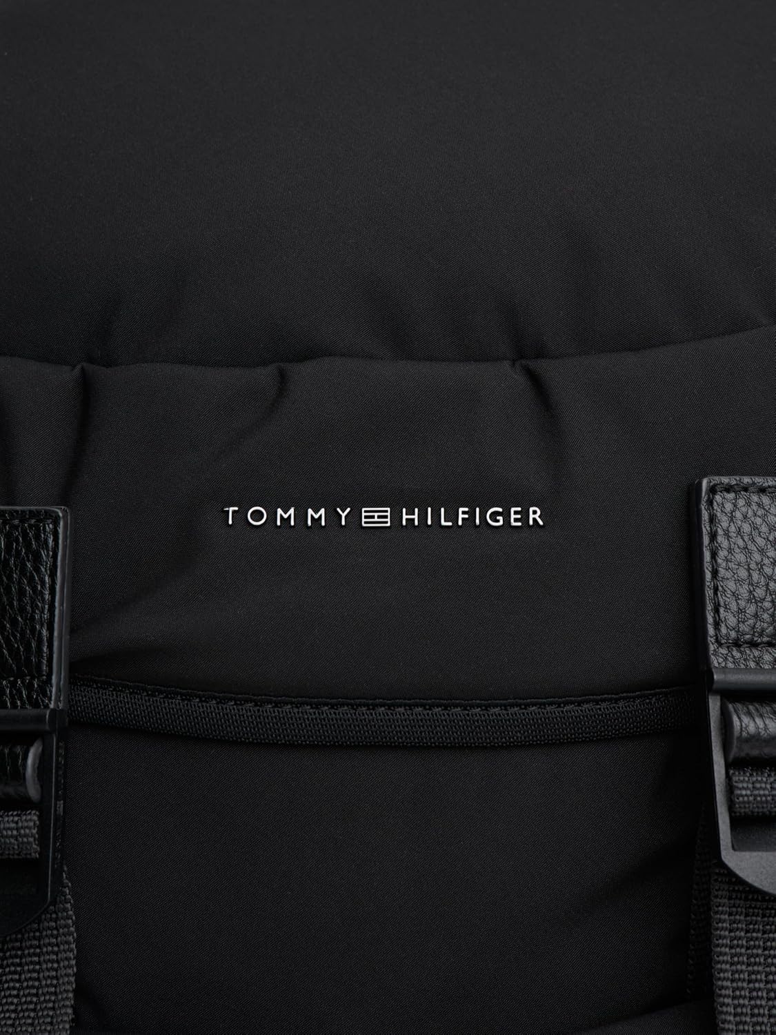 Tommy Hilfiger Mens Travel Flap Backpack,BLACK One Size