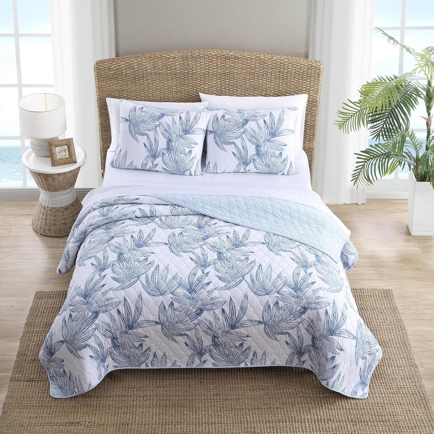 Tommy Bahama - King Quilt Set, Reversible Cotton Bedding with Matching Shams, Medium Weight, Oeko-Tex Certified (Kayo Blue)